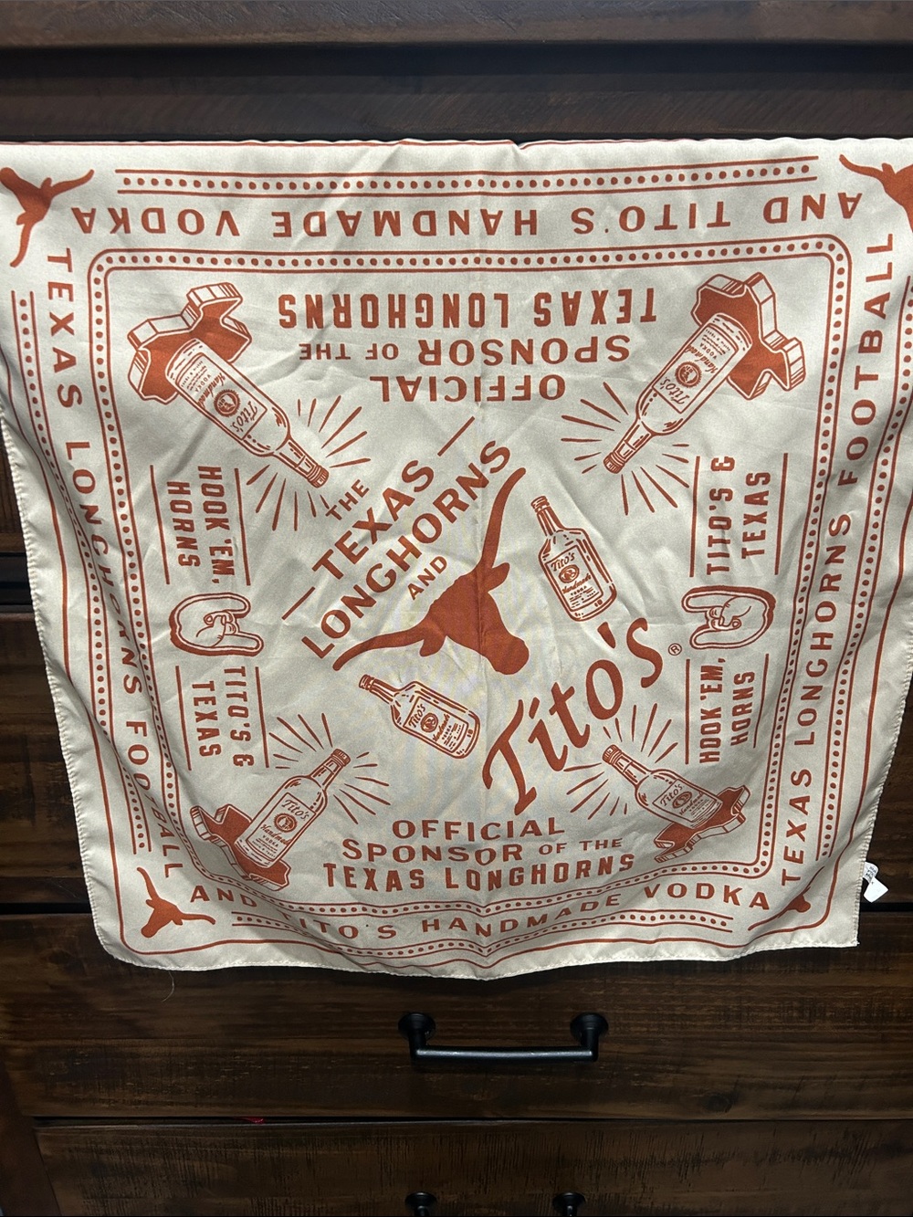 Tito's Texas Longhorns Bandana - Cream & Rust Graphic
